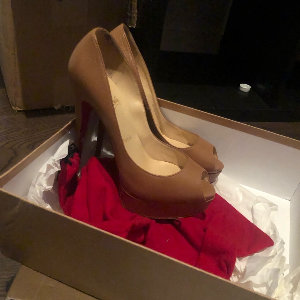 Louboutin Lady peep heels